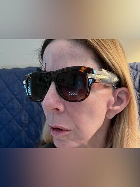 GUCCI Women’s Tortoise Shell Sunglasses - Brown Lens